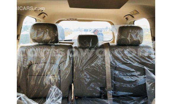 Buy Import Toyota Land Cruiser White Car in Import - Dubai in Benign Buy Import Toyota Land Cruiser White Car in Import - Dubai in Benign