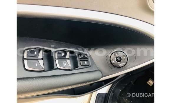 Acheter Import Voiture Hyundai Santa Fe Autre à Import - Dubai, Benin Acheter Import Voiture Hyundai Santa Fe Autre à Import - Dubai, Benin