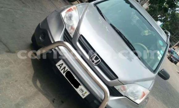 Buy Used Honda CR–V Silver Car in Savalou in Benign Buy Used Honda CR–V Silver Car in Savalou in Benign