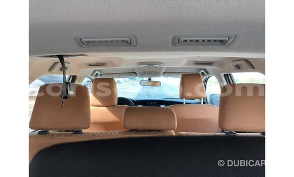 Acheter Import Voiture Toyota Fortuner Blanc à Import - Dubai, Benin Acheter Import Voiture Toyota Fortuner Blanc à Import - Dubai, Benin