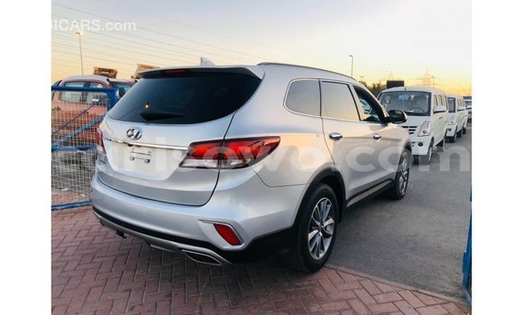 Buy Import Hyundai Santa Fe Other Car in Import - Dubai in Benign Buy Import Hyundai Santa Fe Other Car in Import - Dubai in Benign