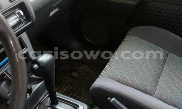 Acheter Occasion Voiture Toyota RAV4 Gris à Savalou, Benin Acheter Occasion Voiture Toyota RAV4 Gris à Savalou, Benin