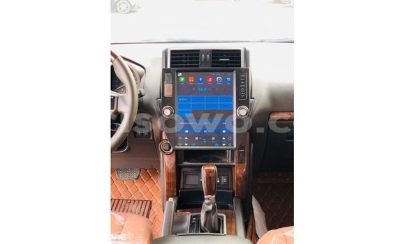 Acheter Import Voiture Toyota Prado Noir à Import - Dubai, Benin Acheter Import Voiture Toyota Prado Noir à Import - Dubai, Benin