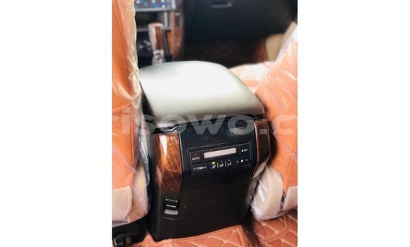 Acheter Import Voiture Toyota Prado Noir à Import - Dubai, Benin Acheter Import Voiture Toyota Prado Noir à Import - Dubai, Benin