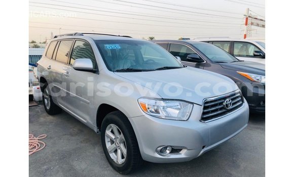 Buy Import Toyota Highlander Other Car in Import - Dubai in Benign Buy Import Toyota Highlander Other Car in Import - Dubai in Benign