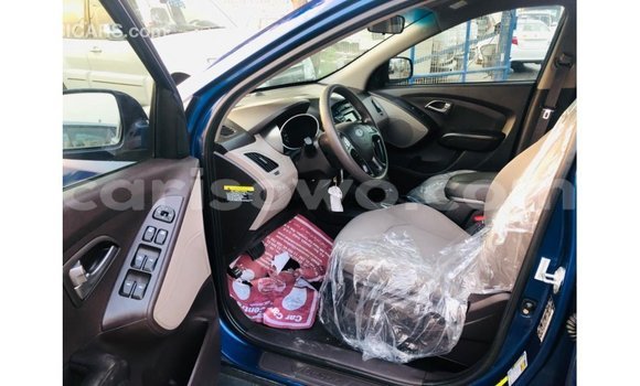 Acheter Import Voiture Hyundai Tucson Bleu à Import - Dubai, Benin Acheter Import Voiture Hyundai Tucson Bleu à Import - Dubai, Benin