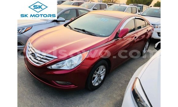 Acheter Import Voiture Hyundai Sonata Rouge à Import - Dubai, Benin Acheter Import Voiture Hyundai Sonata Rouge à Import - Dubai, Benin