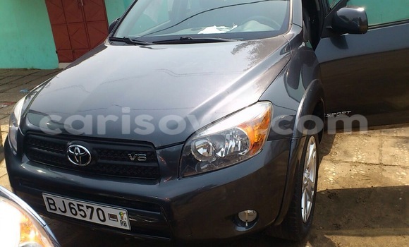 Acheter Occasion Voiture Toyota RAV4 Noir à Savalou, Benin Acheter Occasion Voiture Toyota RAV4 Noir à Savalou, Benin
