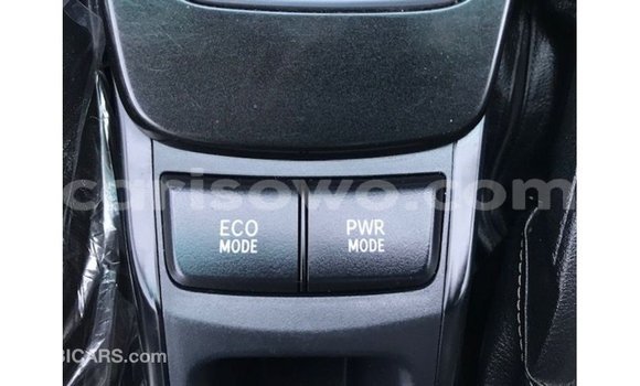 Sayi Imported Toyota Fortuner White Mota in Import - Dubai a Benin Sayi Imported Toyota Fortuner White Mota in Import - Dubai a Benin