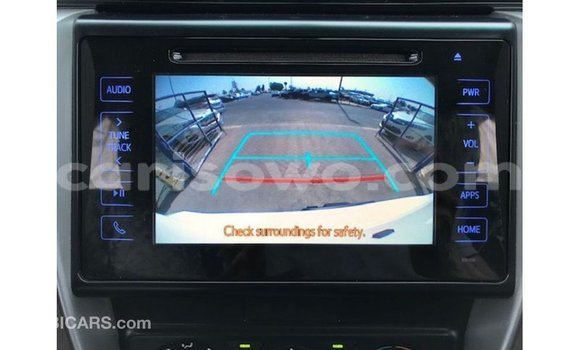 Sayi Imported Toyota Fortuner White Mota in Import - Dubai a Benin Sayi Imported Toyota Fortuner White Mota in Import - Dubai a Benin