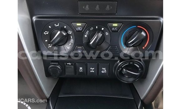 Sayi Imported Toyota Fortuner White Mota in Import - Dubai a Benin Sayi Imported Toyota Fortuner White Mota in Import - Dubai a Benin