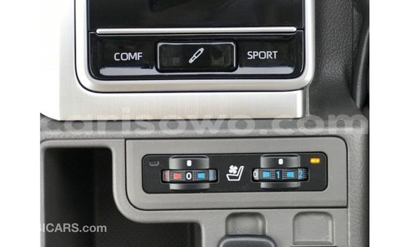 Sayi Imported Toyota Prado White Mota in Import - Dubai a Benin Sayi Imported Toyota Prado White Mota in Import - Dubai a Benin