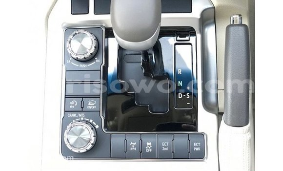 Buy Import Toyota Land Cruiser White Car in Import - Dubai in Benign Buy Import Toyota Land Cruiser White Car in Import - Dubai in Benign