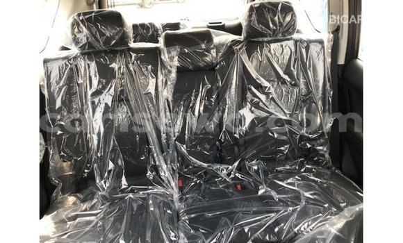 Acheter Import Voiture Toyota Prado Noir à Import - Dubai, Benin Acheter Import Voiture Toyota Prado Noir à Import - Dubai, Benin