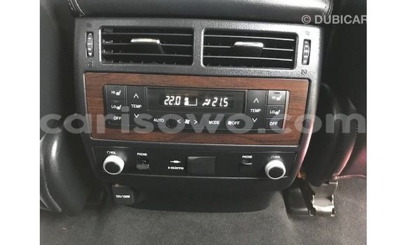 Buy Import Toyota Land Cruiser White Car in Import - Dubai in Benign Buy Import Toyota Land Cruiser White Car in Import - Dubai in Benign