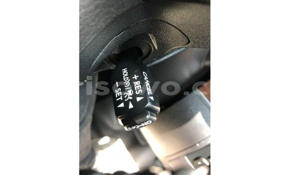 Buy Import Toyota Land Cruiser White Car in Import - Dubai in Benign Buy Import Toyota Land Cruiser White Car in Import - Dubai in Benign