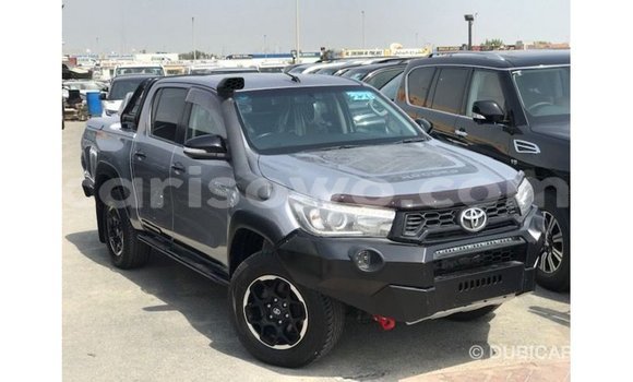 Ra Imported Toyota Hilux Miiran Ọkọ̀ in Import - Dubai ni Benin Ra Imported Toyota Hilux Miiran Ọkọ̀ in Import - Dubai ni Benin