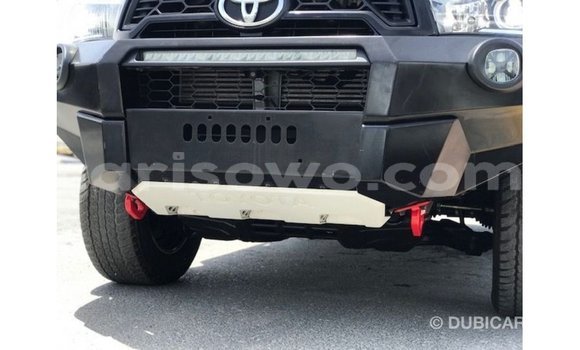 Ra Imported Toyota Hilux Miiran Ọkọ̀ in Import - Dubai ni Benin Ra Imported Toyota Hilux Miiran Ọkọ̀ in Import - Dubai ni Benin