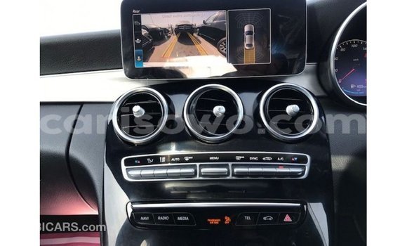 Acheter Import Voiture Mercedes-Benz 200 Autre à Import - Dubai, Benin Acheter Import Voiture Mercedes-Benz 200 Autre à Import - Dubai, Benin