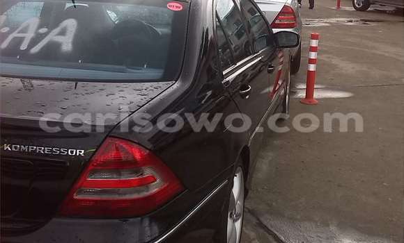 Sayi Na hannu Mercedes-Benz KOMPRESSOR Black Mota in Porto Novo a Benin Sayi Na hannu Mercedes-Benz KOMPRESSOR Black Mota in Porto Novo a Benin