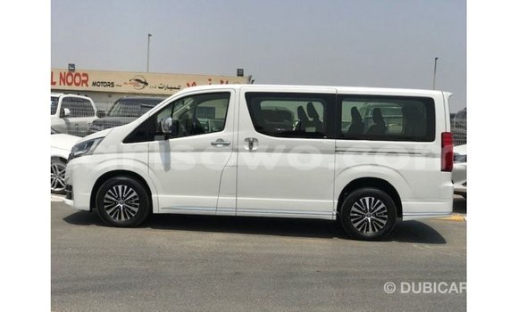 Buy Import Toyota Granvia White Car in Import - Dubai in Benign Buy Import Toyota Granvia White Car in Import - Dubai in Benign