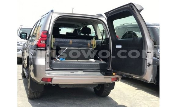Sayi Imported Toyota Prado Brown Mota in Import - Dubai a Benin Sayi Imported Toyota Prado Brown Mota in Import - Dubai a Benin