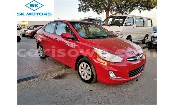 Acheter Import Voiture Hyundai Accent Rouge à Import - Dubai, Benin