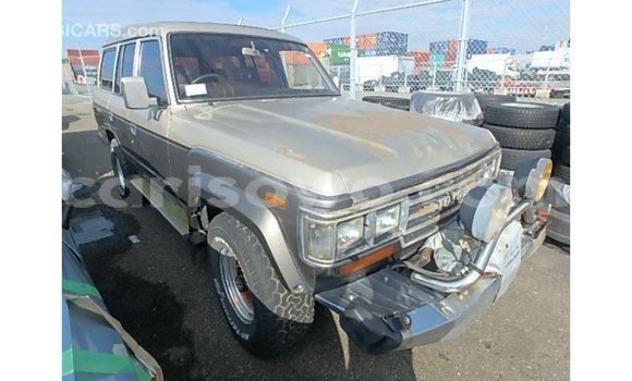 Sayi Imported Toyota Land Cruiser Sauran Mota in Import - Dubai a Benin Sayi Imported Toyota Land Cruiser Sauran Mota in Import - Dubai a Benin