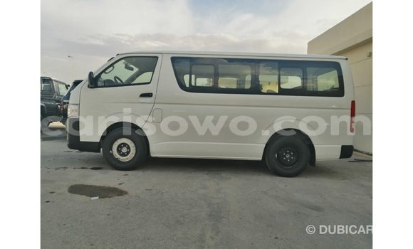 Buy Import Toyota DA White Truck in Import - Dubai in Benign Buy Import Toyota DA White Truck in Import - Dubai in Benign