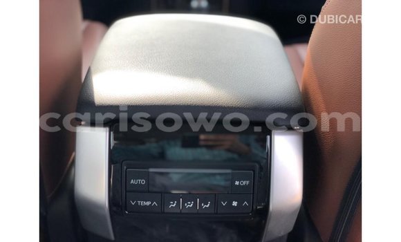 Acheter Import Voiture Toyota Prado Noir à Import - Dubai, Benin Acheter Import Voiture Toyota Prado Noir à Import - Dubai, Benin