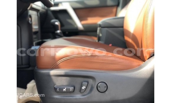 Acheter Import Voiture Toyota Prado Noir à Import - Dubai, Benin Acheter Import Voiture Toyota Prado Noir à Import - Dubai, Benin