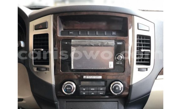 Acheter Import Voiture Mitsubishi Pajero Autre à Import - Dubai, Benin Acheter Import Voiture Mitsubishi Pajero Autre à Import - Dubai, Benin