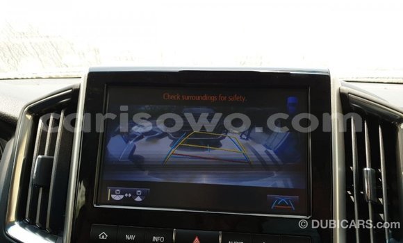 Acheter Import Voiture Toyota Land Cruiser Noir à Import - Dubai, Benin Acheter Import Voiture Toyota Land Cruiser Noir à Import - Dubai, Benin