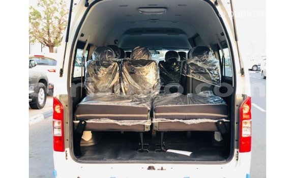 Acheter Import Voiture Foton Tunland Blanc à Import - Dubai, Benin Acheter Import Voiture Foton Tunland Blanc à Import - Dubai, Benin