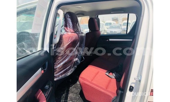 Buy Import Toyota Hilux White Car in Import - Dubai in Benign Buy Import Toyota Hilux White Car in Import - Dubai in Benign