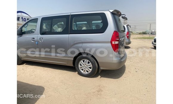 Ra Imported Hyundai Chorus Miiran Ọkọ̀ akẹ́rù ńlá in Import - Dubai ni Benin Ra Imported Hyundai Chorus Miiran Ọkọ̀ akẹ́rù ńlá in Import - Dubai ni Benin