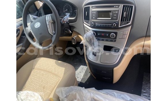 Ra Imported Hyundai Chorus Miiran Ọkọ̀ akẹ́rù ńlá in Import - Dubai ni Benin Ra Imported Hyundai Chorus Miiran Ọkọ̀ akẹ́rù ńlá in Import - Dubai ni Benin