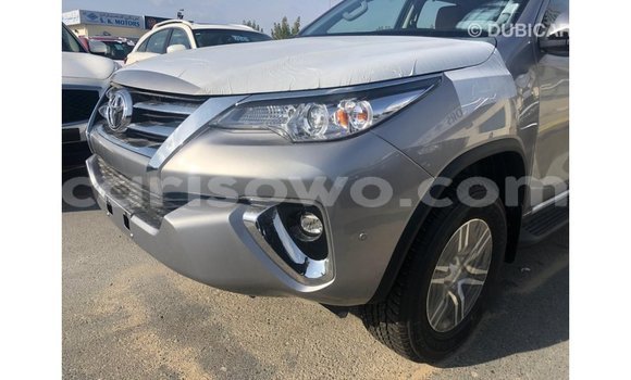 Buy Import Toyota Fortuner Other Car in Import - Dubai in Benign Buy Import Toyota Fortuner Other Car in Import - Dubai in Benign