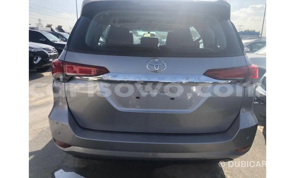 Buy Import Toyota Fortuner Other Car in Import - Dubai in Benign Buy Import Toyota Fortuner Other Car in Import - Dubai in Benign