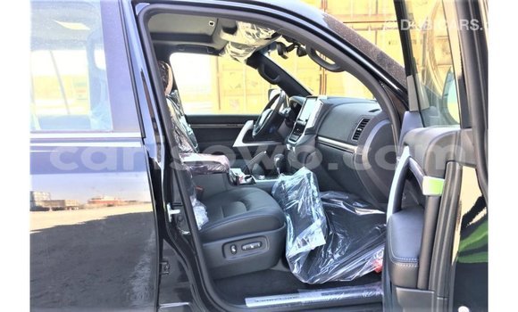 Ra Imported Toyota Land Cruiser Black Ọkọ̀ in Import - Dubai ni Benin Ra Imported Toyota Land Cruiser Black Ọkọ̀ in Import - Dubai ni Benin
