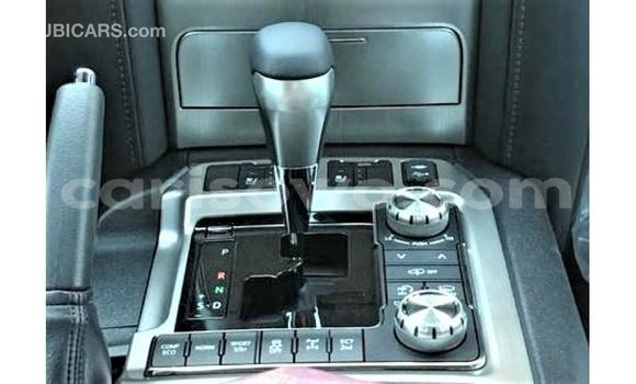 Ra Imported Toyota Land Cruiser Black Ọkọ̀ in Import - Dubai ni Benin Ra Imported Toyota Land Cruiser Black Ọkọ̀ in Import - Dubai ni Benin