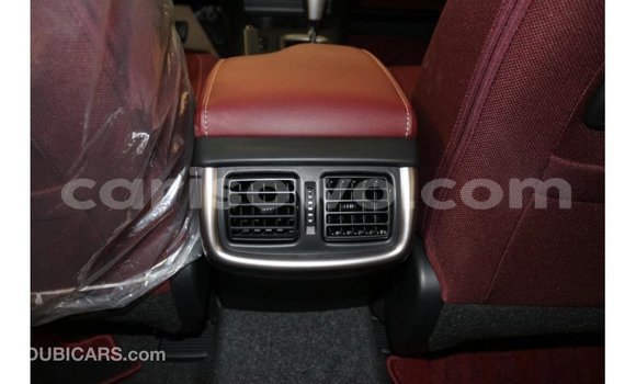 Ra Imported Toyota Hilux funfun Ọkọ̀ in Import - Dubai ni Benin Ra Imported Toyota Hilux funfun Ọkọ̀ in Import - Dubai ni Benin