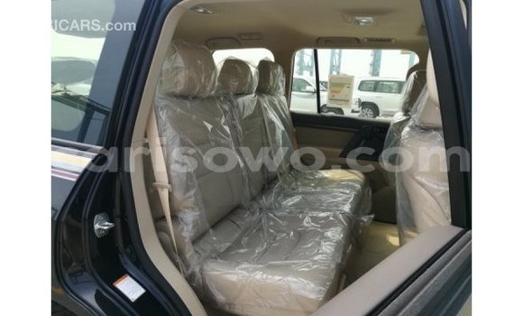 Sayi Imported Toyota Land Cruiser Black Mota in Import - Dubai a Benin Sayi Imported Toyota Land Cruiser Black Mota in Import - Dubai a Benin
