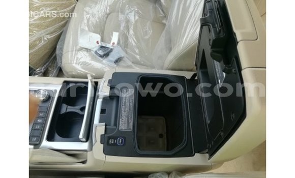 Sayi Imported Toyota Land Cruiser Black Mota in Import - Dubai a Benin Sayi Imported Toyota Land Cruiser Black Mota in Import - Dubai a Benin