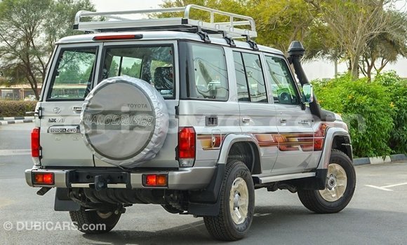Ra Imported Toyota Land Cruiser Miiran Ọkọ̀ in Import - Dubai ni Benin Ra Imported Toyota Land Cruiser Miiran Ọkọ̀ in Import - Dubai ni Benin