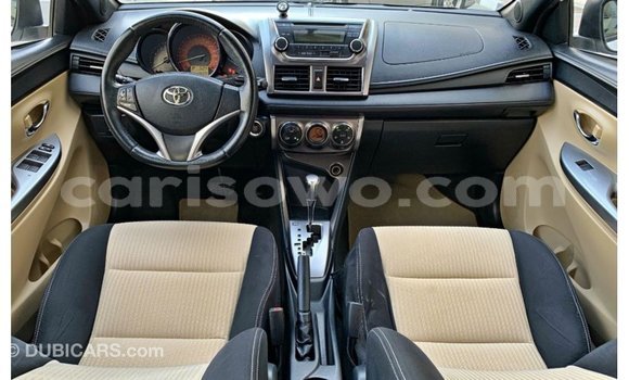 Sayi Imported Toyota Yaris White Mota in Import - Dubai a Benin Sayi Imported Toyota Yaris White Mota in Import - Dubai a Benin