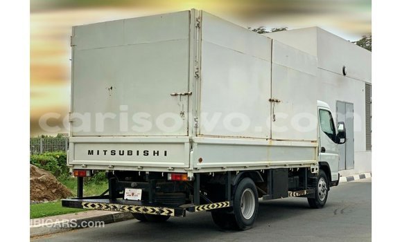 Sayi Imported Mitsubishi Carisma White Mota in Import - Dubai a Benin Sayi Imported Mitsubishi Carisma White Mota in Import - Dubai a Benin