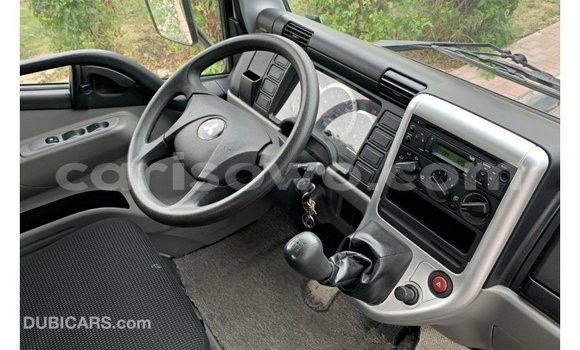 Sayi Imported Mitsubishi Carisma White Mota in Import - Dubai a Benin Sayi Imported Mitsubishi Carisma White Mota in Import - Dubai a Benin