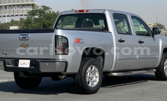 Acheter Import Voiture Chevrolet Silverado Autre à Import - Dubai, Benin Acheter Import Voiture Chevrolet Silverado Autre à Import - Dubai, Benin