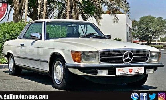 Sayi Imported Mercedes-Benz 190 White Mota in Import - Dubai a Benin Sayi Imported Mercedes-Benz 190 White Mota in Import - Dubai a Benin